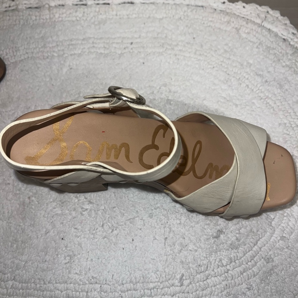 SOLD - Picture 3 of 4